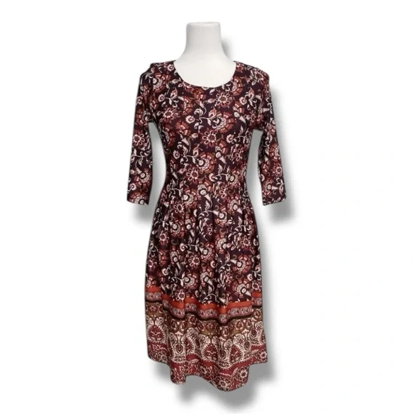 Shelby & Palmer Burgundy Floral Fit & Flare Midi Dress 3/4 Sleeve Women’s Small - Picture 2 of 9